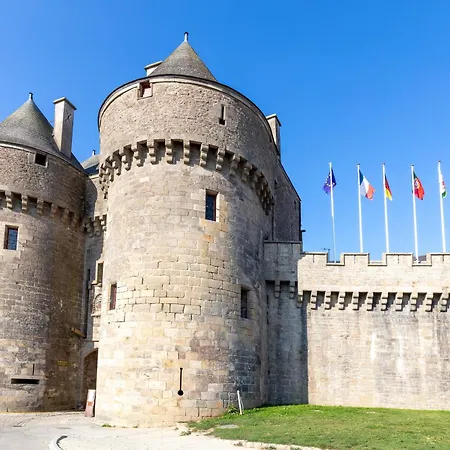 Semesterbostad Maison Ker Helene Sur Grand Jardin Guérande