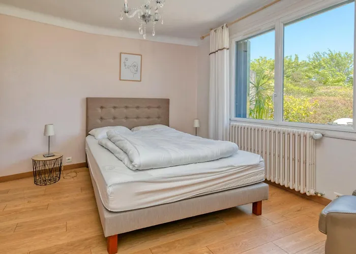 Prázdninový dům Maison Ker Helene Sur Grand Jardin